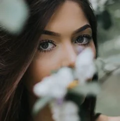 Beautiful unique eyes - Jalton Machan-ජල්ටොන් මචං